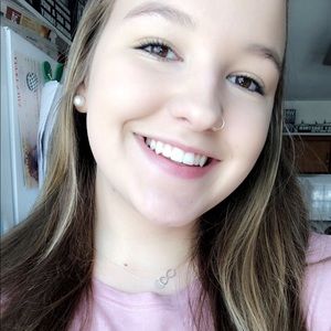 Meet your Posher, Lauryn